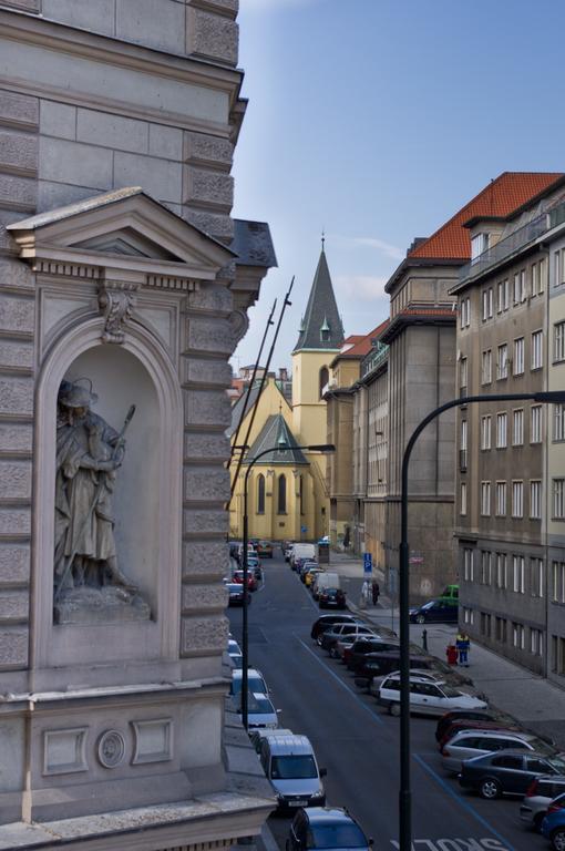Apartments With 2 Bathrooms- 5 Minutes From Old Town - 102 M2 Praha Eksteriør bilde