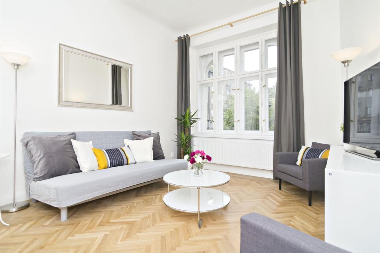 Apartments With 2 Bathrooms- 5 Minutes From Old Town - 102 M2 Praha Eksteriør bilde