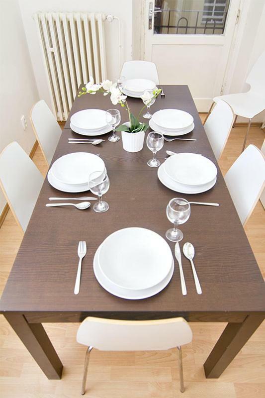 Apartments With 2 Bathrooms- 5 Minutes From Old Town - 102 M2 Praha Eksteriør bilde